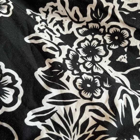 Black and White Floral Midi Sundress, Boutique European Brand, Size 4 - Picture 5 of 7
